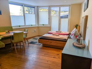 Postel nebo postele na pokoji v ubytování Apartment Waldnah