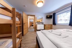 Postel nebo postele na pokoji v ubytování Haus Eckhausl Top 2 Hirsch