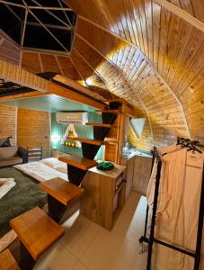 Postel nebo postele na pokoji v ubytování Sairme Glampings
