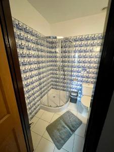 a bathroom with a glass shower and a toilet at Willa Szwadron in Łańcut +52 photos