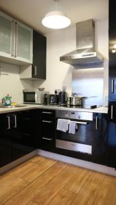 Fotografie z fotogalerie ubytování Conveniently Located, 2 Bedroom Modern Apartment v destinaci Dublin