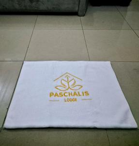 Certifikát, hodnocení, plakát nebo jiný dokument vystavený v ubytování Paschalis Lodge