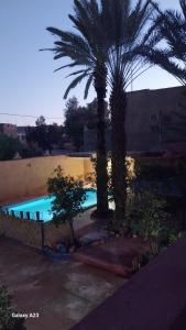 Bazén v ubytování Maroc Galacx nebo v jeho okolí