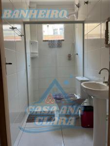 Ένα μπάνιο στο Casa Ana Clara