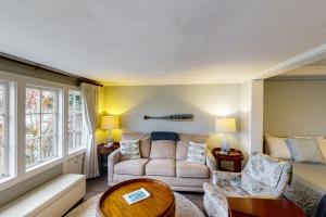 Χώρος καθιστικού στο Arden Cottage