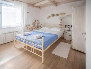 Posteľ alebo postele v izbe v ubytovaní Villa Mora + 37 fotografií