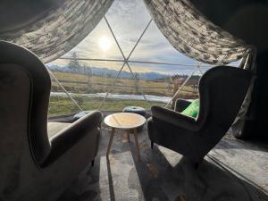 Příroda nedaleko luxury tent