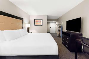 TV a/nebo společenská místnost v ubytování Sonesta Essential Atlantic City West