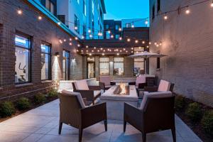 Posezení v ubytování Residence Inn by Marriott St. Paul Downtown