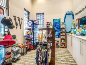 Imagine din galeria proprietății Gobi Gorgeous 6 Br Pool Game Rm Close to Disney în Kissimmee