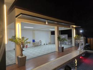 Balkón nebo terasa v ubytování Villa Luminous Private Resort