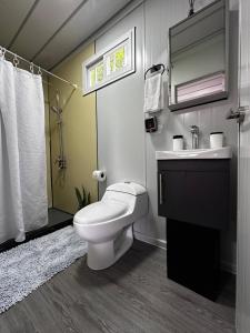 Koupelna v ubytování Dadirri Cozy House Santa Elena Monteverde