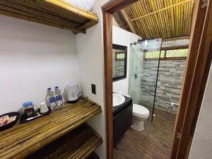 Koupelna v ubytování Cabaña Coffee Suite