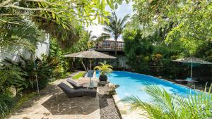 Baseinas apgyvendinimo įstaigoje Gita Maha Ubud Hotel by Mahaputra-CHSE Certified arba netoliese