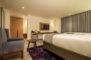Postel nebo postele na pokoji v ubytování Best Western Plus Kathmandu