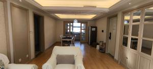 Et opholdsområde på Tidewhisper Deluxe Suite 2 -2 Bedrooms, 2 Bathrooms