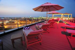 Μπαλκόνι ή βεράντα στο Golden Tulip Muscat