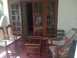 Istumisnurk majutusasutuses Shalom Residencies