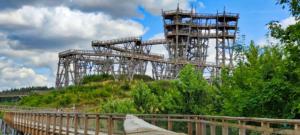 a roller coaster on top of a hill at Noclegi pod Kurzą Górą in Kurzętnik +16 photos