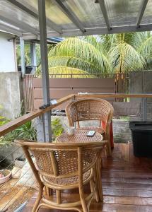 Μπαλκόνι ή βεράντα στο Cest La Vie in San Franz - Entire House with BBQ and Pool