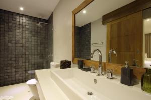 Koupelna v ubytování Villa Maliwan Bangrak + 29 fotografií