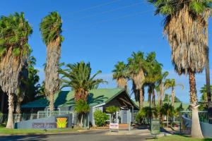 Garður fyrir utan Desert Palms Alice Springs