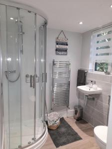 Ένα μπάνιο στο The Hideaway - cosy self-contained studio