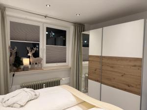 Ein Bett oder Betten in einem Zimmer der Unterkunft 4-Sterne Premiumferienwohnung  Köhnke 3 - [#122258]