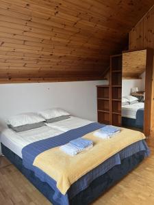 Ένα ή περισσότερα κρεβάτια σε δωμάτιο στο Prime Home SOPOT HILL