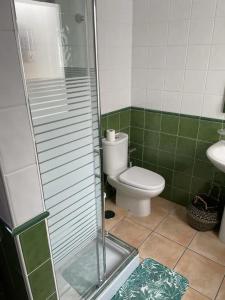 Kúpeľňa v ubytovaní Modern apartment in Caleta de Fuste 60m² with shared pool