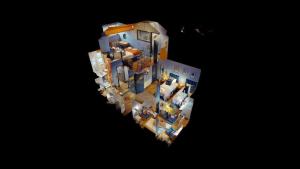 una vista aérea de un plano del suelo de una casa en Unique 3Bed Home Free Parking Near Meadowhall, en Brightside