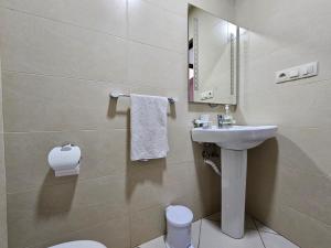 Vannituba majutusasutuses Appartement Al Amal