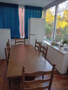 Una cocina o cocineta en Bloemetje