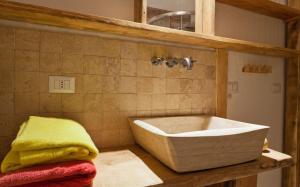 A bathroom at Smart Appart Villa Patrizia Még 12 kép