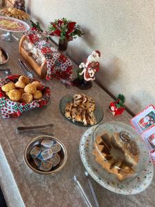 Đồ ăn tại/gần căn hộ +14 ảnh