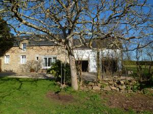 Galeriebild der Unterkunft Farmhouse in an amazing private park in Vannes