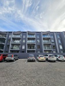 Budova, kde se apartmán nachází + 12 fotografií