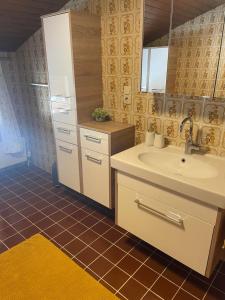 Koupelna v ubytování Haus Pfister