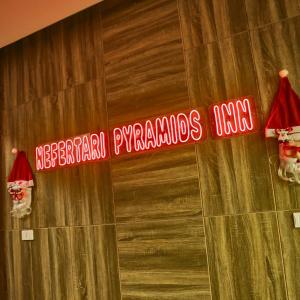 Certifikát, hodnocení, plakát nebo jiný dokument vystavený v ubytování Nefertari Pyramids View Inn