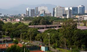 Nespecifikovaný výhled na destinaci Lima nebo výhled na město při pohledu z apartmánu