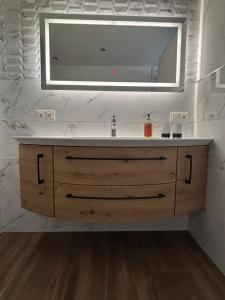 Foto dalla galleria di Biobergbauernhof Bergzeit Apartment in Goldegg a Goldegg