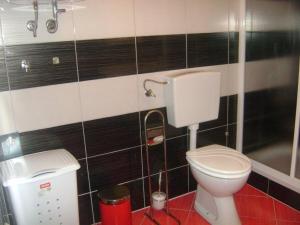 Kúpeľňa v ubytovaní Apartments Darko