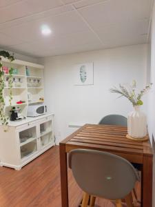 Kuchyň nebo kuchyňský kout v ubytování Covepark house