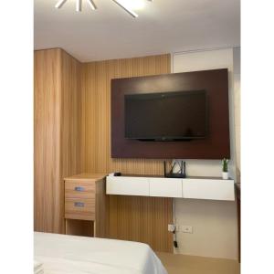 TV a/nebo společenská místnost v ubytování Marina town Spatial condominium