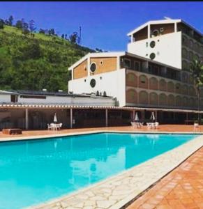 Πισίνα στο ή κοντά στο Flat Cavalinho Branco - Ap 136