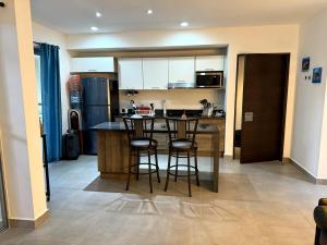 Kuchyň nebo kuchyňský kout v ubytování Welcome to Casa Del Arbol!