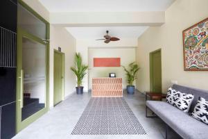 Posezení v ubytování Radha House Siolim A Boutique Hotel