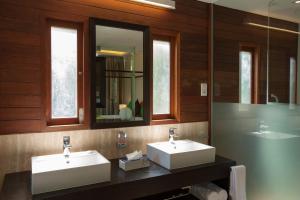 Koupelna v ubytování Le Relax Luxury Lodge