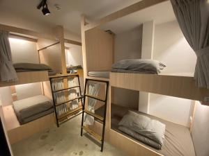 Postel nebo postele na pokoji v ubytování 藍貝島潛水背包旅宿二館 Lambay Island Dive Hostel II