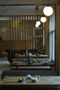 Deva's Retreat的休息区